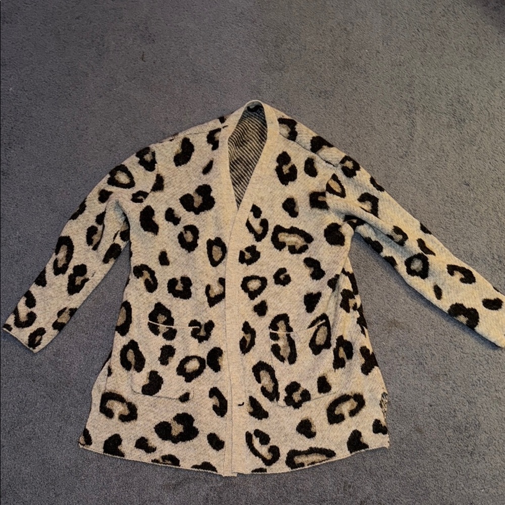 Leopard Print Women's cardigan